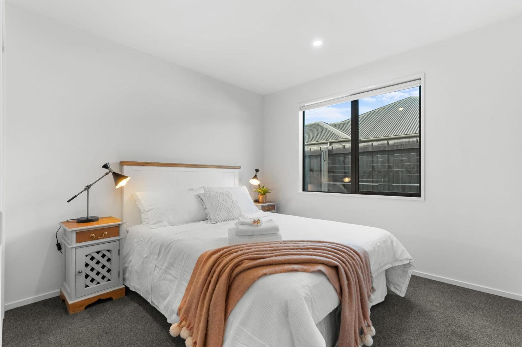 Stunning Brand New 4-bedroom In Holiday home